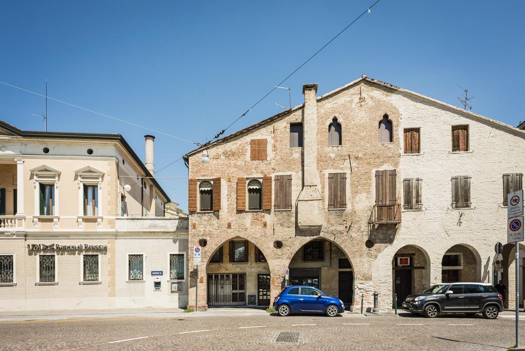 Myplace Piazza Dei Signori Apartments เตรวิโซ ภายนอก รูปภาพ