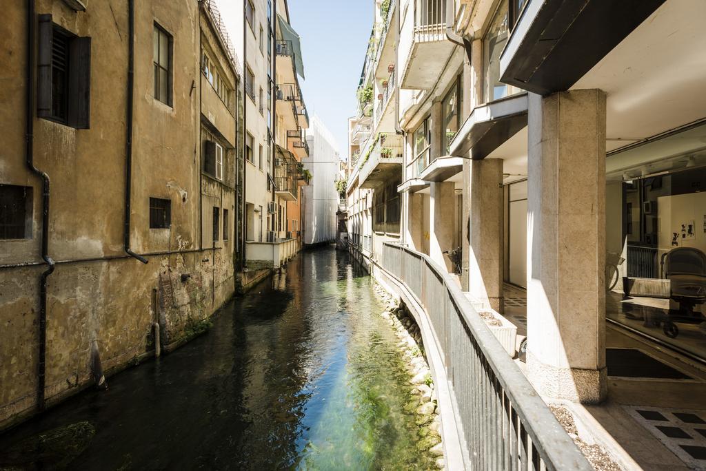 Myplace Piazza Dei Signori Apartments เตรวิโซ ภายนอก รูปภาพ