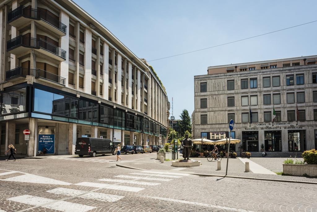 Myplace Piazza Dei Signori Apartments เตรวิโซ ภายนอก รูปภาพ