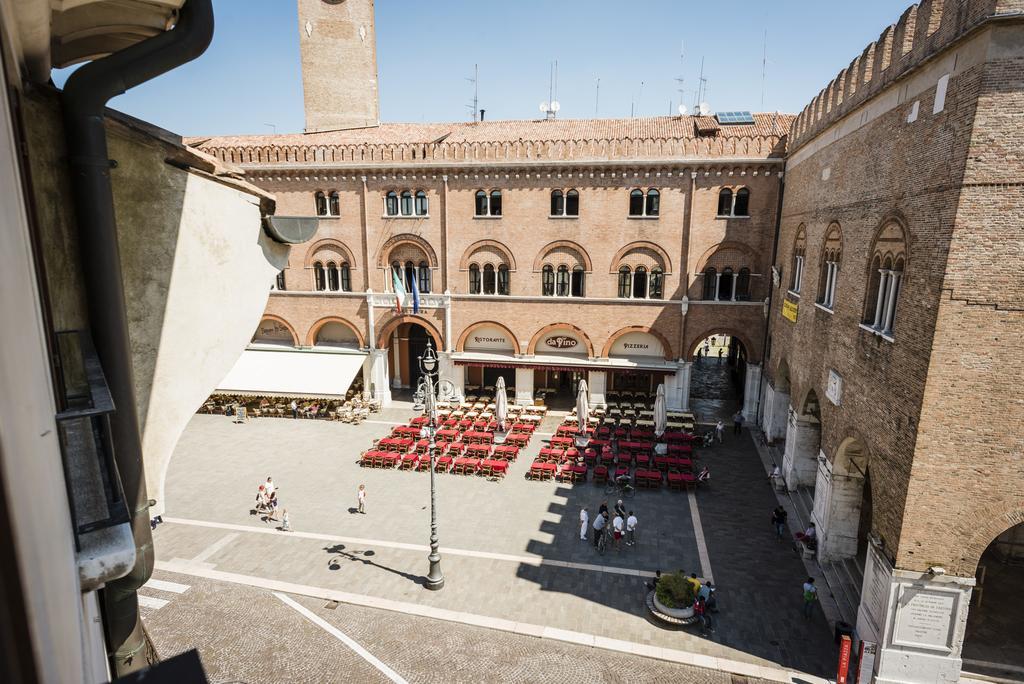 Myplace Piazza Dei Signori Apartments เตรวิโซ ภายนอก รูปภาพ